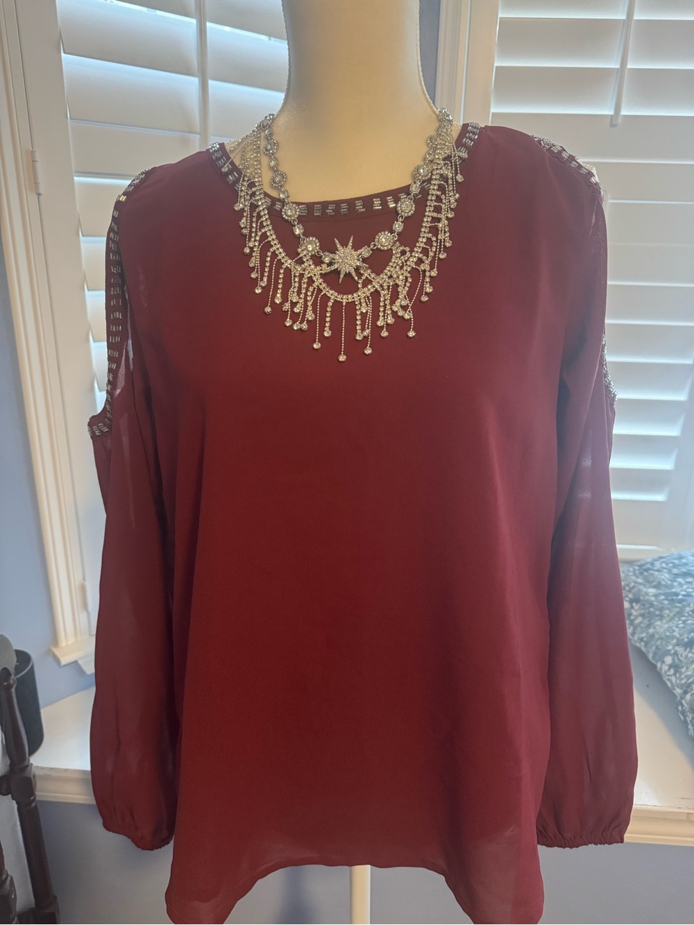 Buckle Black Wine Cold-Shoulder Blouse with Rhinestone Trim women’s Medium